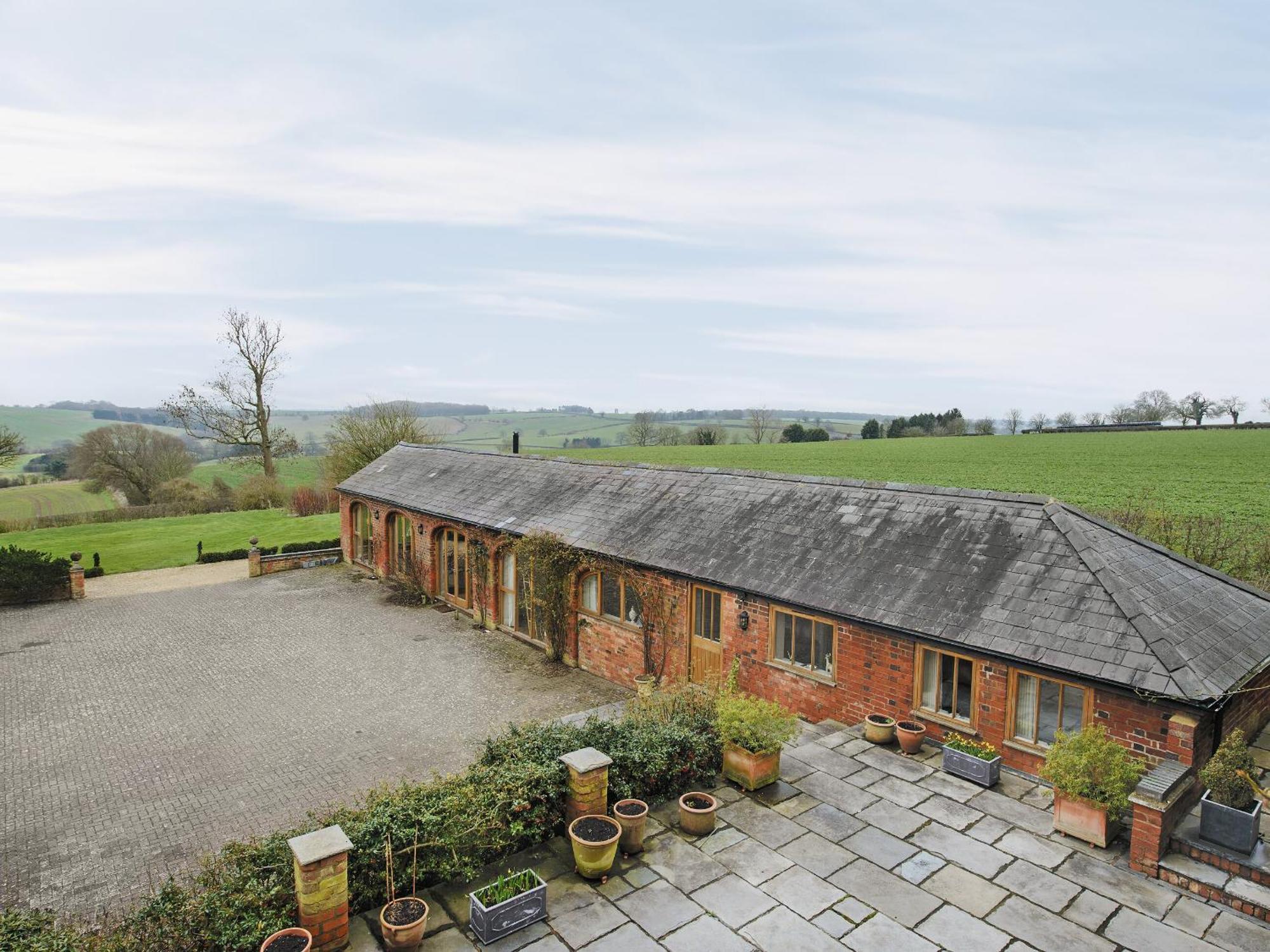 The Stables At Weedon Hill Farm Villa Church Stowe Exteriör bild